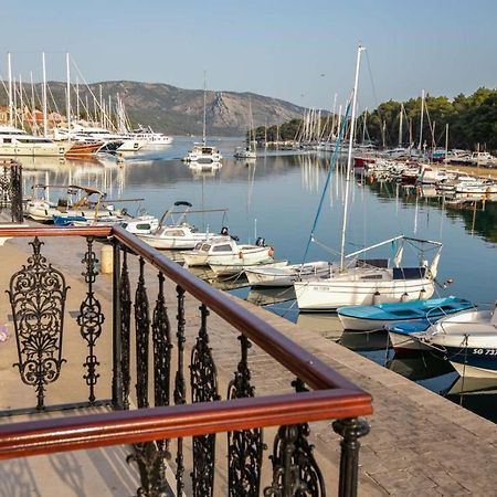 Ancora Faros Appartement Stari Grad  Buitenkant foto