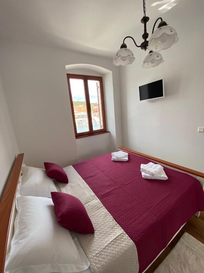 Ancora Faros Appartement Stari Grad  Kamer foto