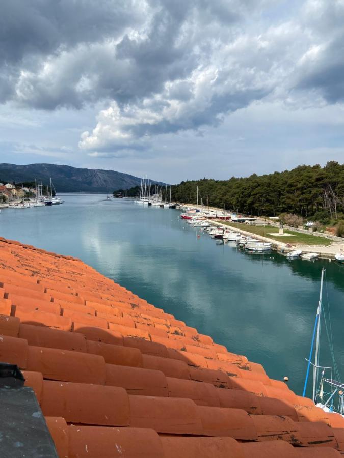 Ancora Faros Appartement Stari Grad  Buitenkant foto