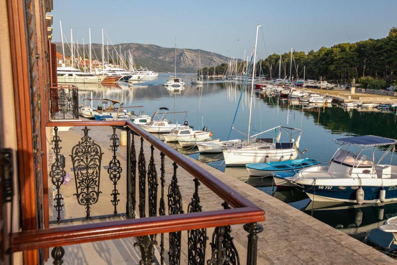 Ancora Faros Appartement Stari Grad  Buitenkant foto